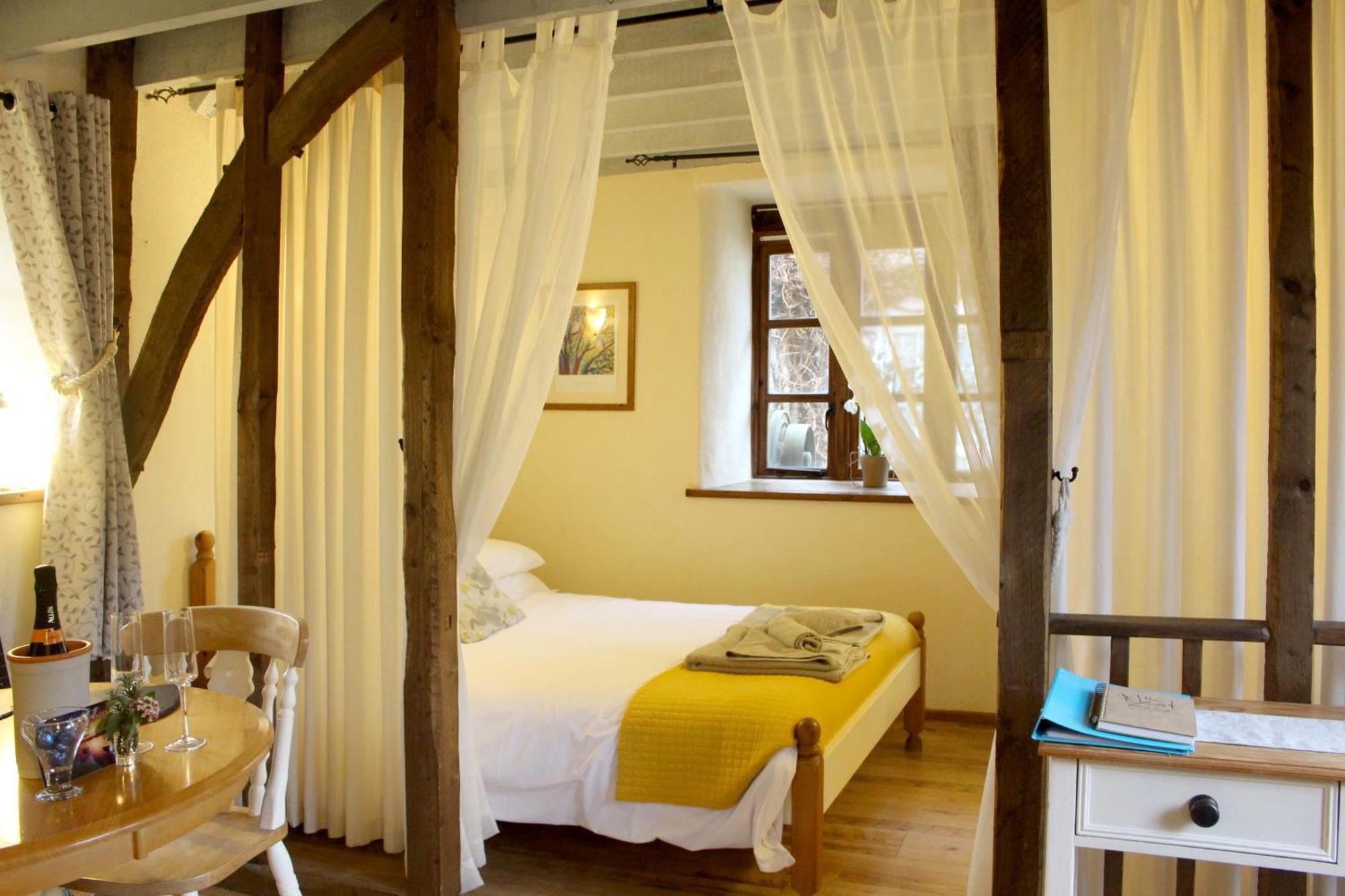 The Nest - Thatched Seaside Country Cottage For Two Stokeinteignhead Bagian luar foto